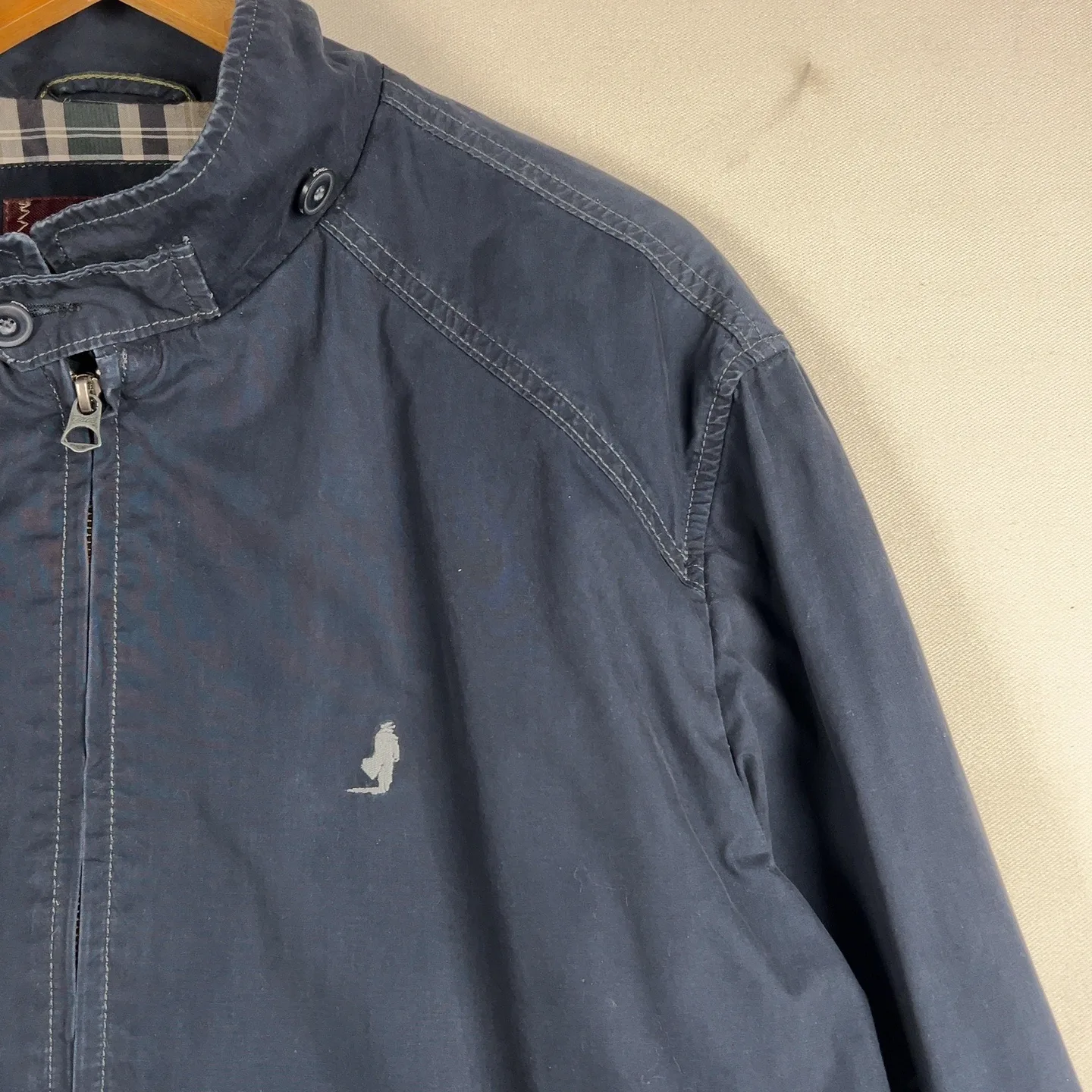 Marlboro Classic MC23 — Giacca a vento blu con zip e tasche laterali — 4