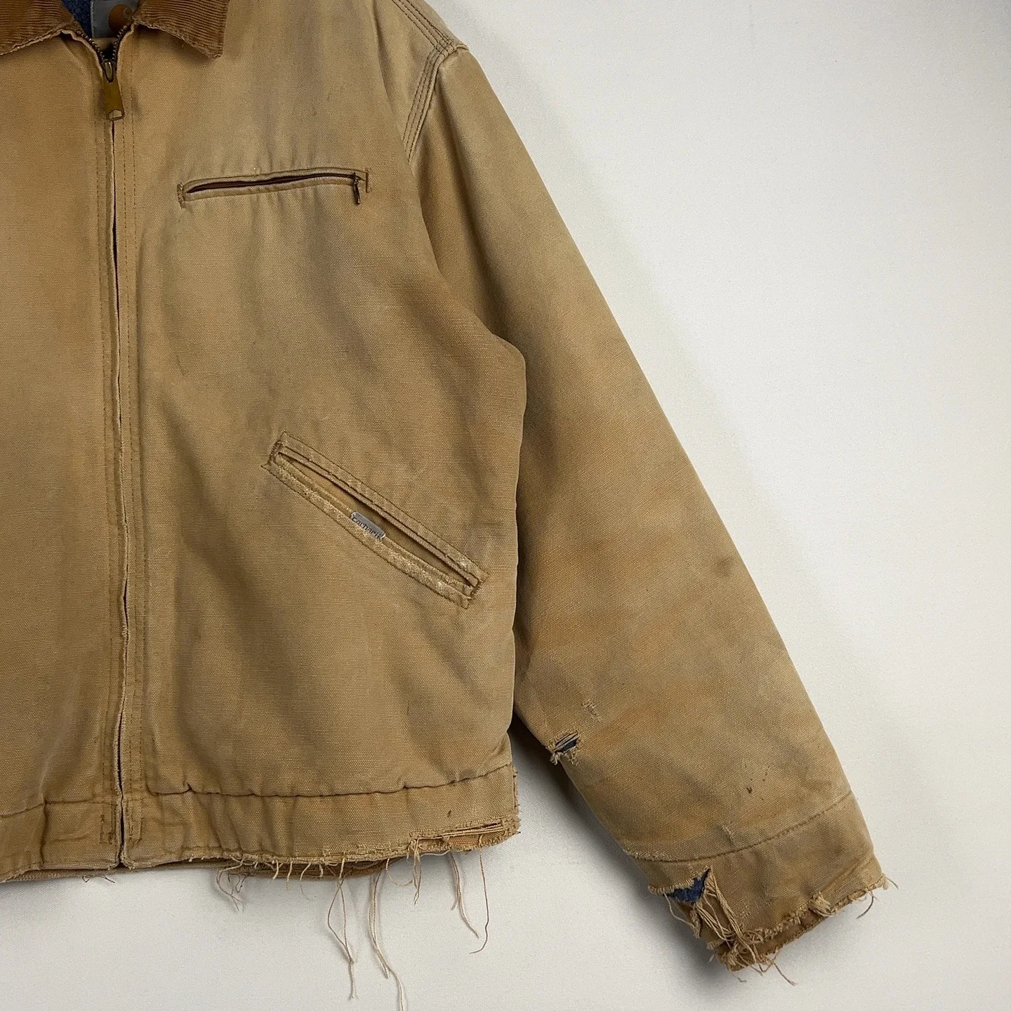 Carhartt Detroit — Giacca da lavoro marrone con zip e tasche laterali — 3