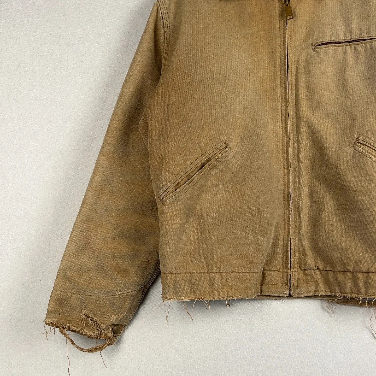 Carhartt Detroit — Giacca da lavoro marrone con zip e tasche laterali — 6