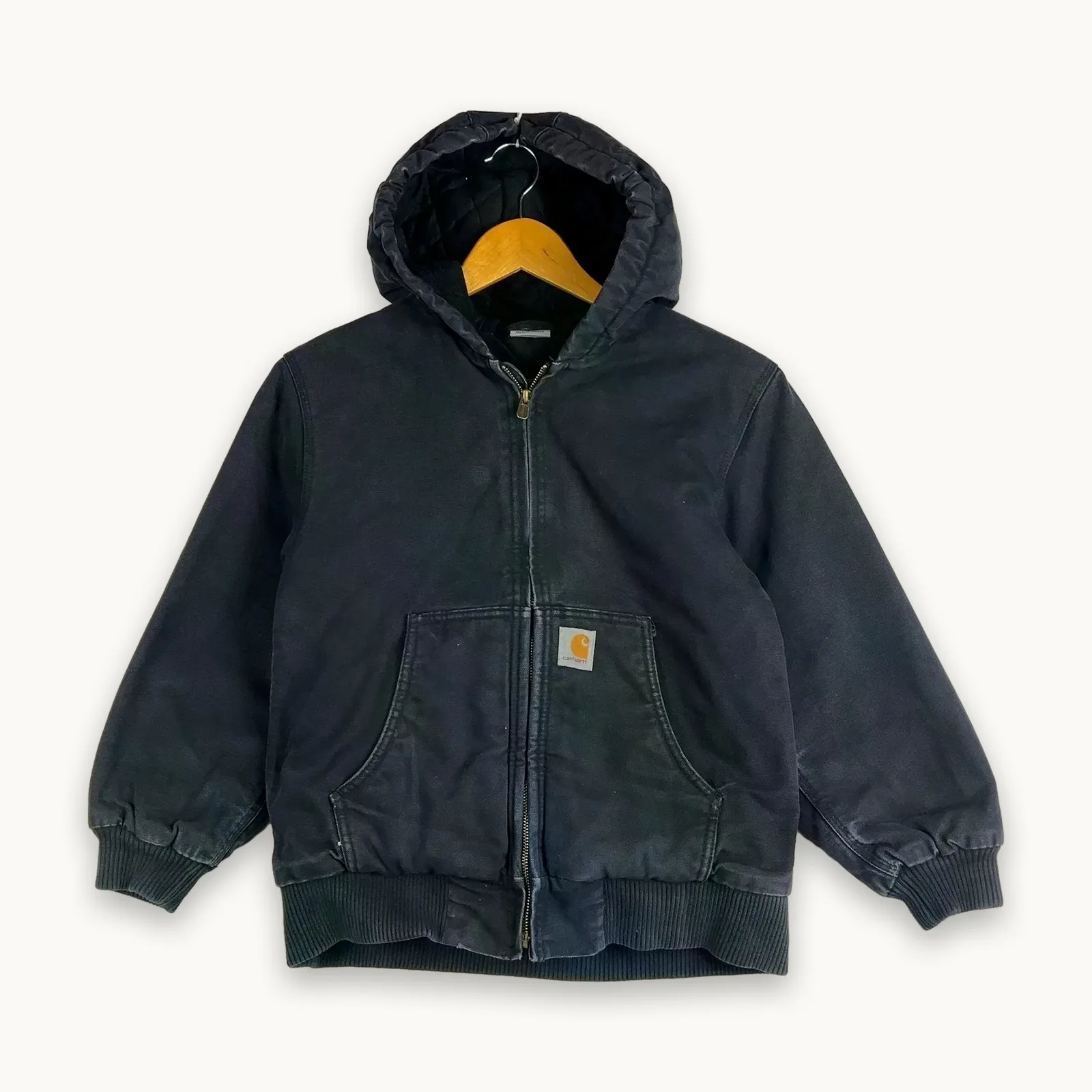 Carhartt Active Jacket — Giacca di jeans nera con cappuccio e tasche a marsupio