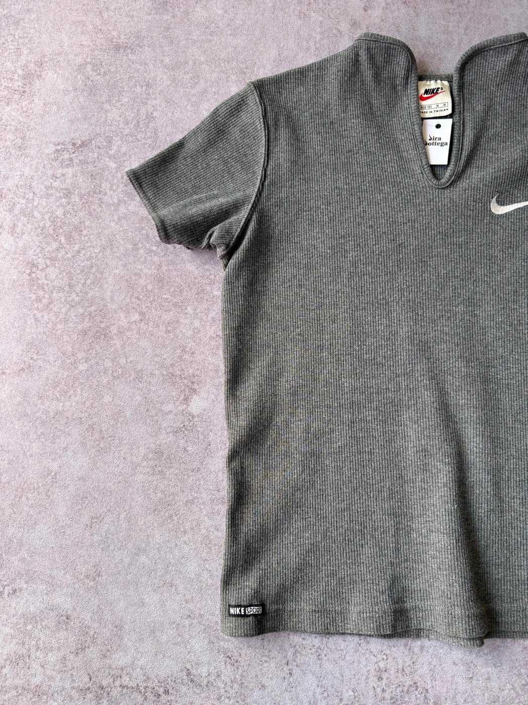 Nike — T-shirt a maniche corte anni 90 grigia — 3