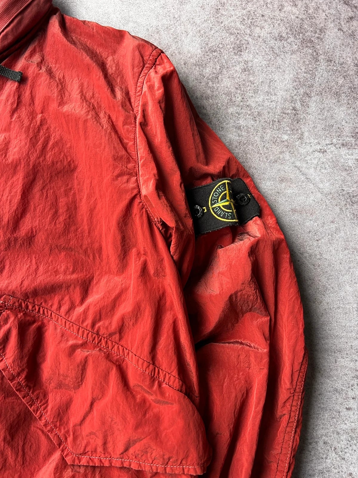 Stone Island — Giacca bomber in nylon rosso 2012 — 4