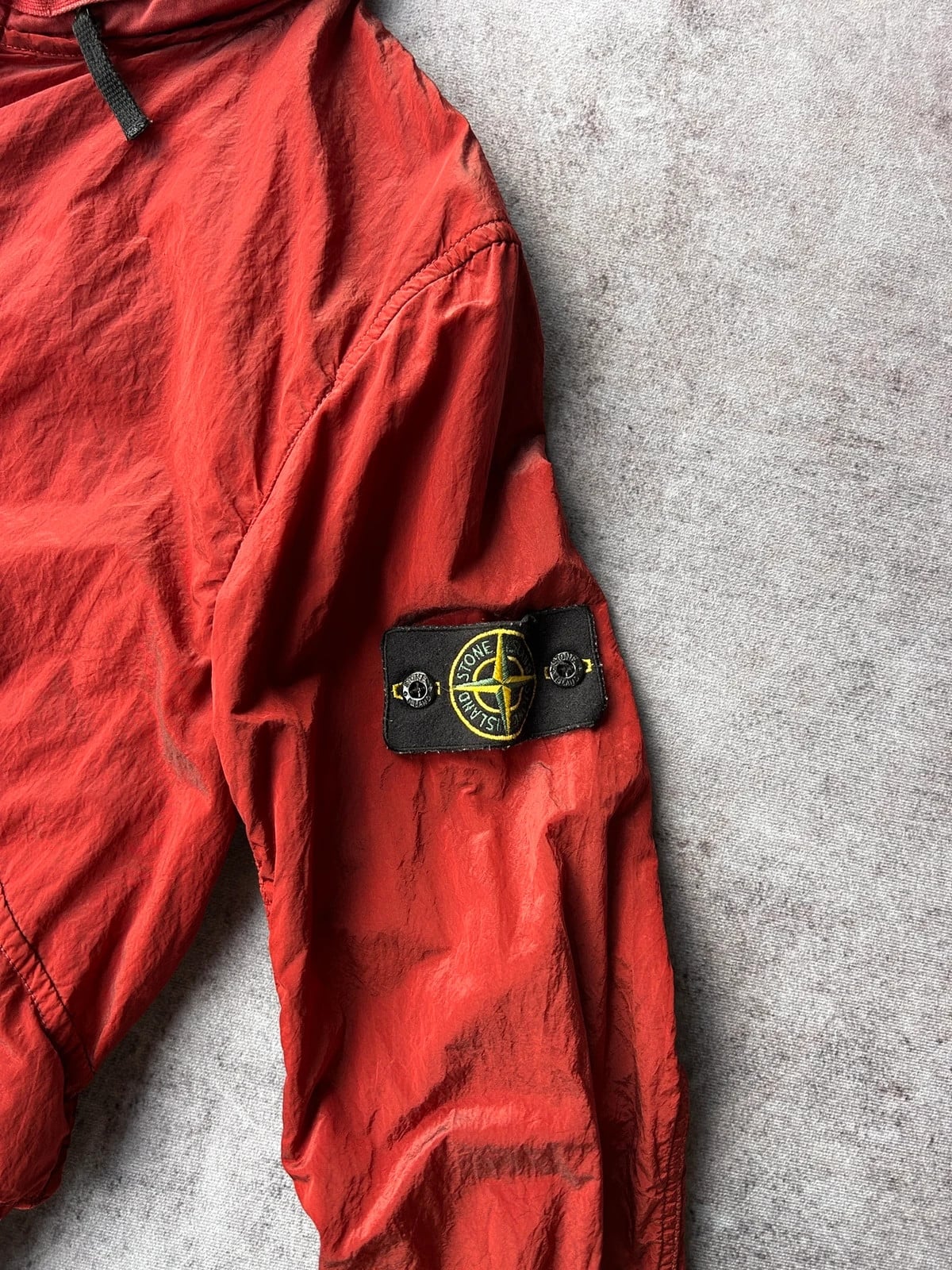 Stone Island — Giacca bomber in nylon rosso 2012 — 7