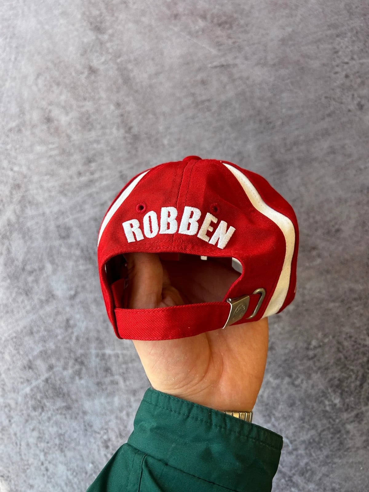 FC Bayern München — Cappellino vintage Robben rosso