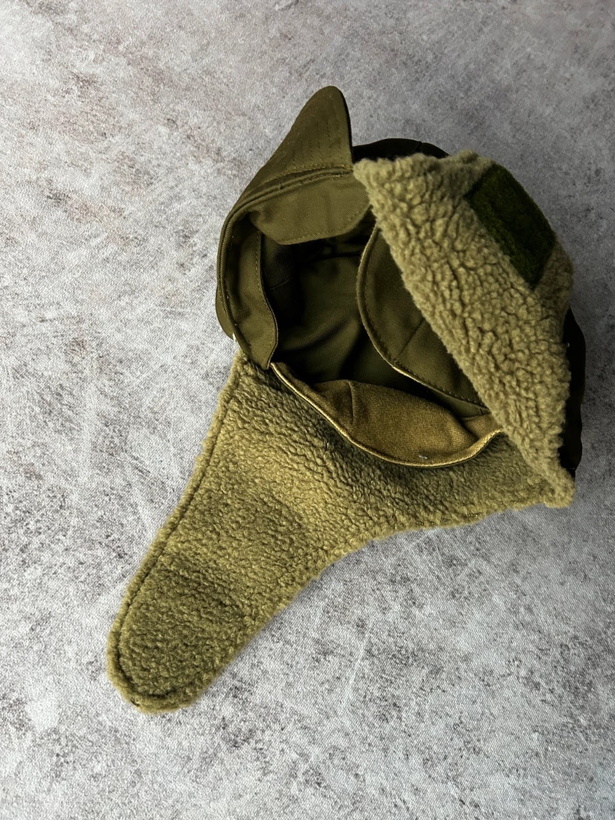 Esercito — Berretto invernale con paraorecchie verde — 9