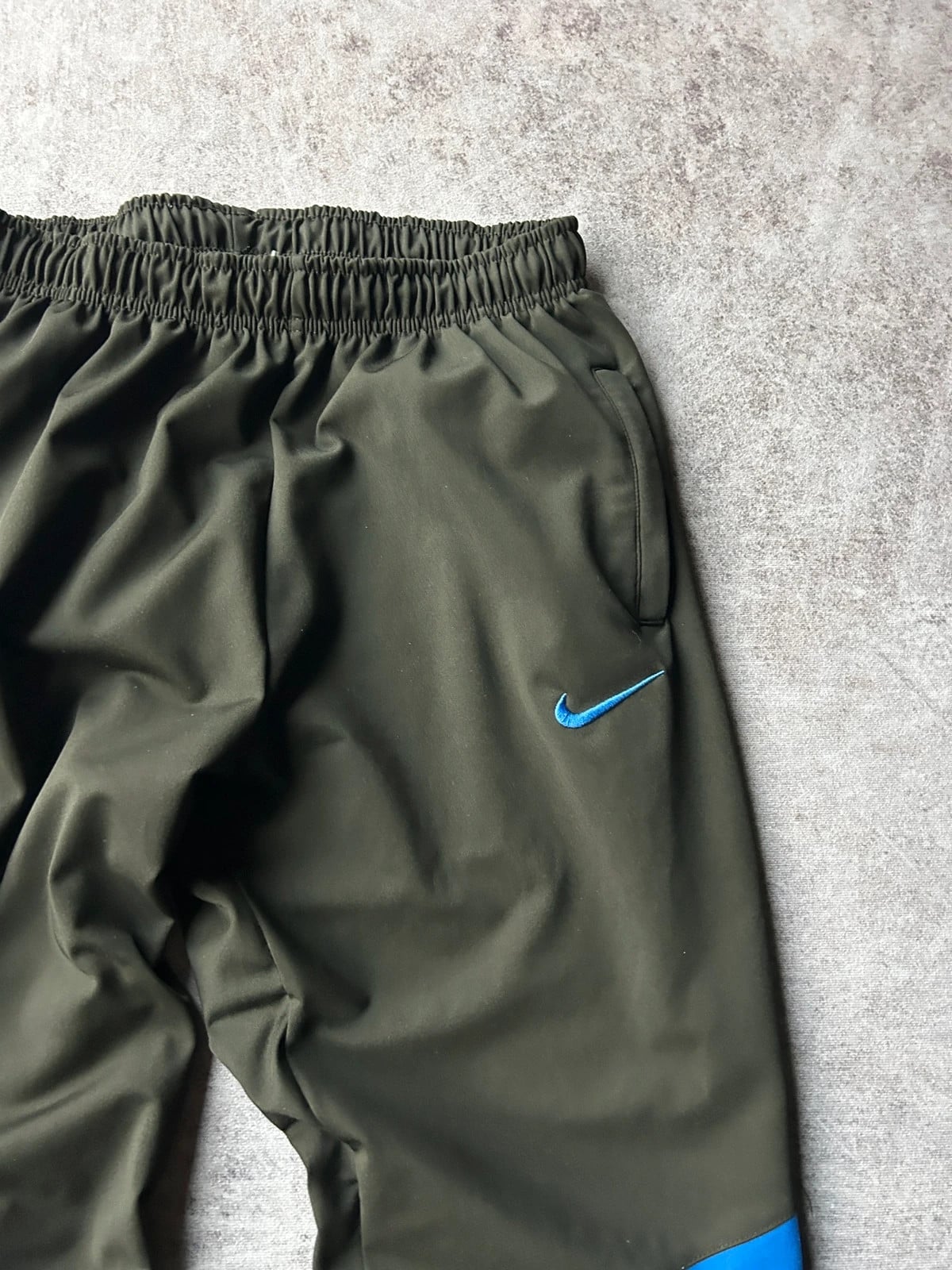 Nike — Pantaloni tuta Inter anni 2000 verde scuro