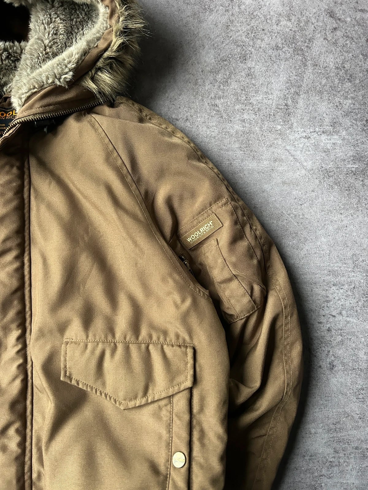 Woolrich — Giacca con cappuccio vintage anni 90 beige — 3