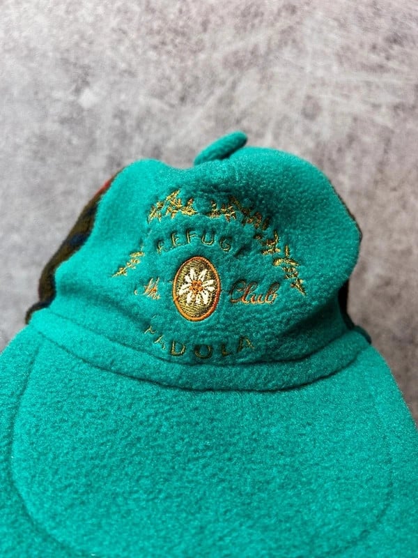 Vintage Dressing — Cappellino in pile anni 90 verde — 5