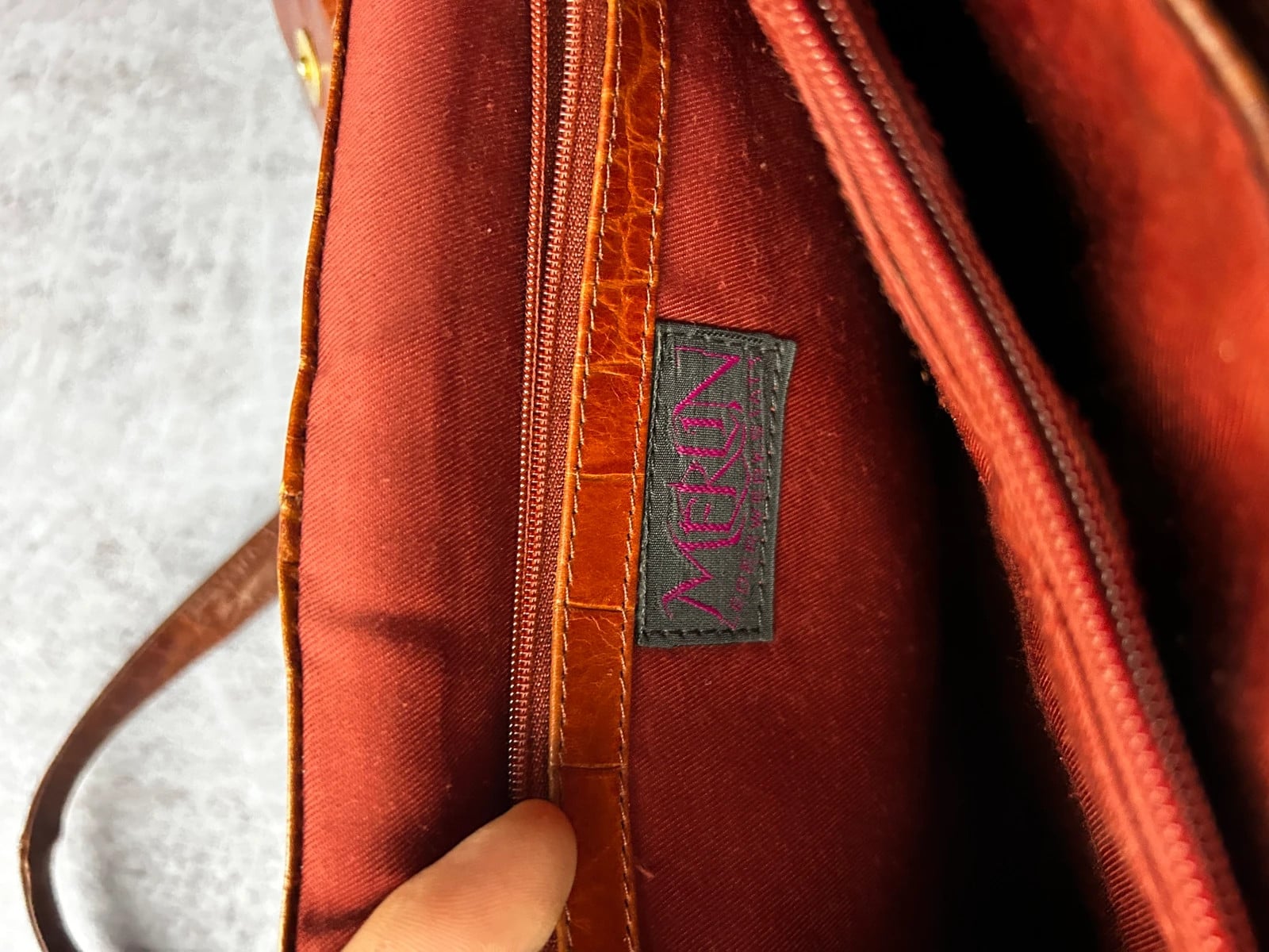 Vintage Dressing — Borsa in pelle effetto coccodrillo anni 80 marrone — 7