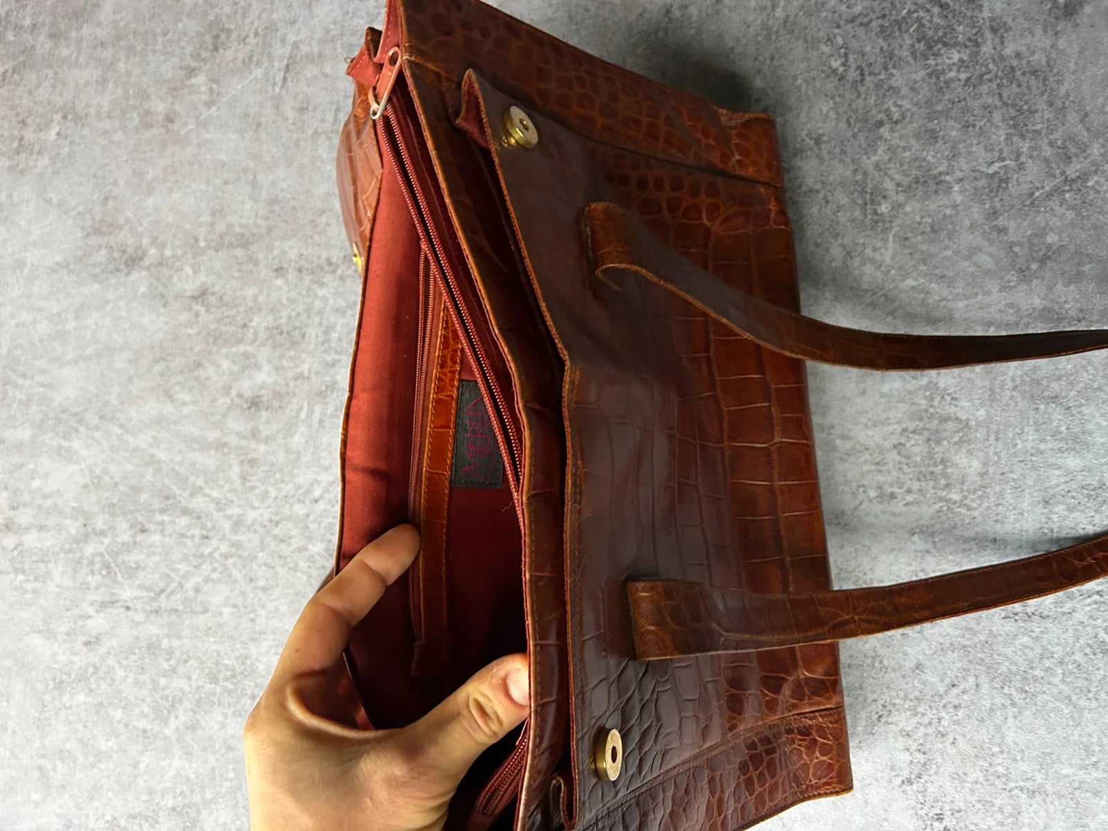 Vintage Dressing — Borsa in pelle effetto coccodrillo anni 80 marrone — 8