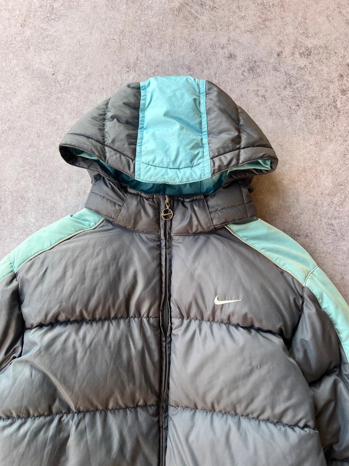 Nike — Giacca puffer anni 2000 grigia e turchese — 2