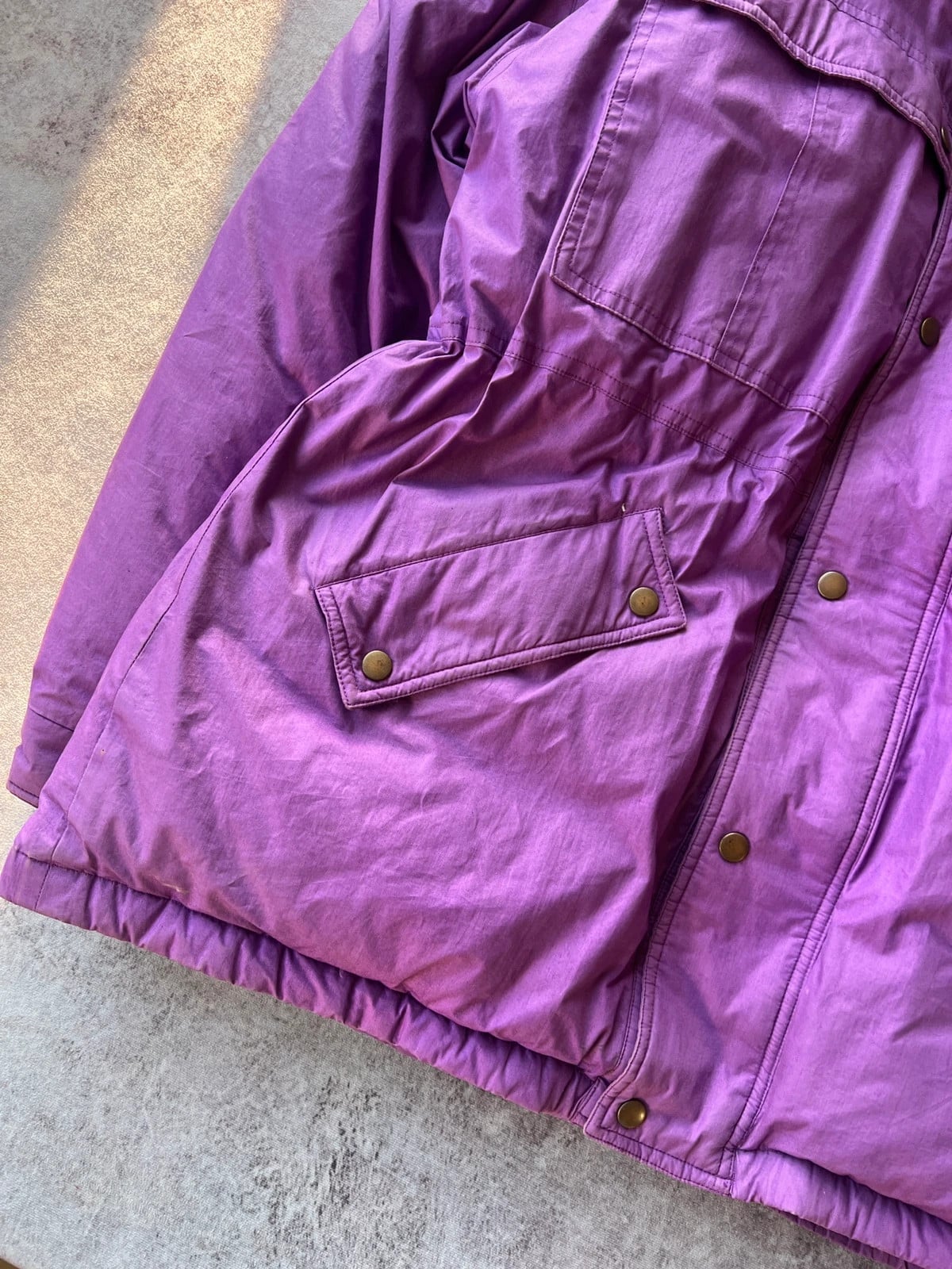 Jira — Giacca invernale con cappuccio anni 90 viola — 3