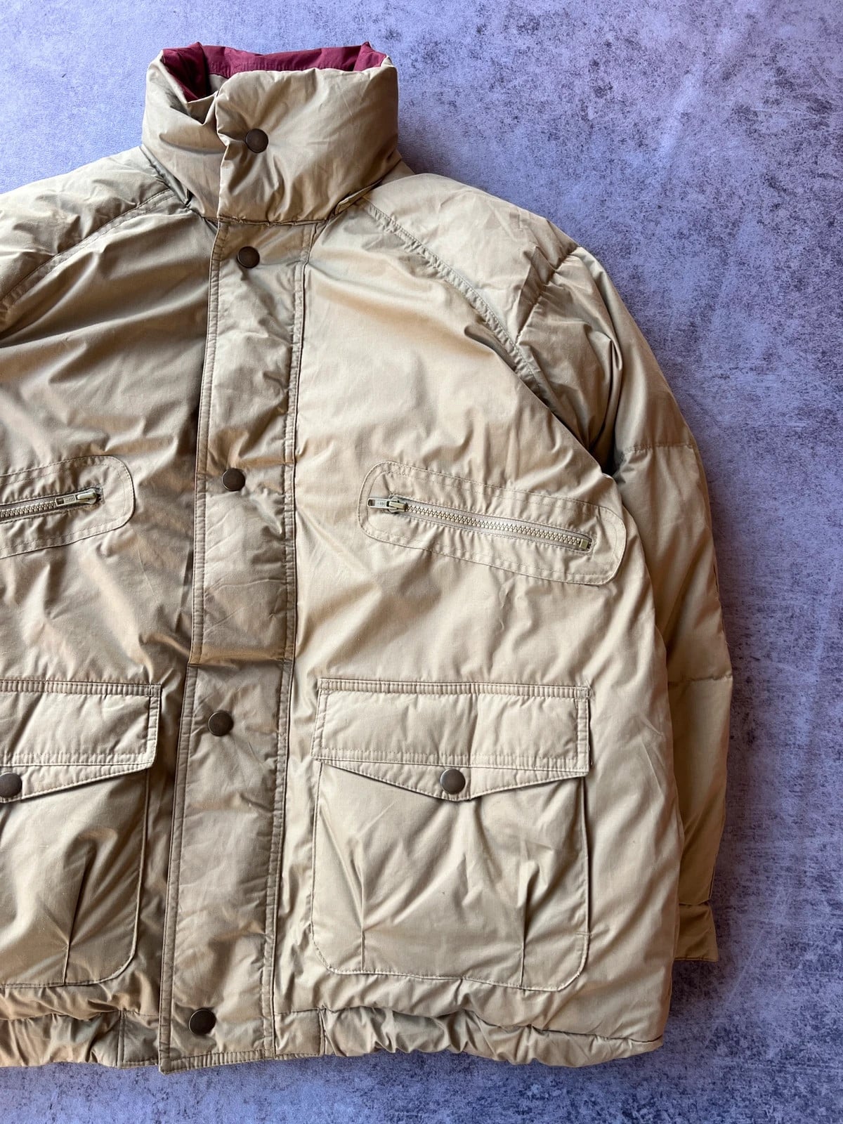 Let's the Safe — Giacca puffer reversibile anni 2000 beige e rosso — 3