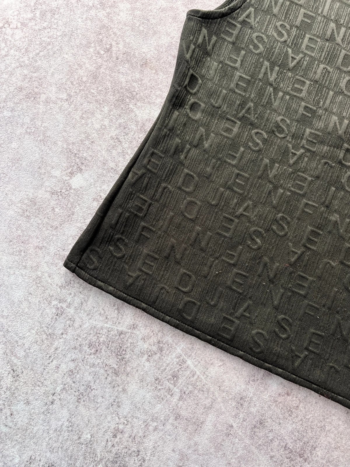 Fendi — Canottiera nera con scritte anni 2000 — 3