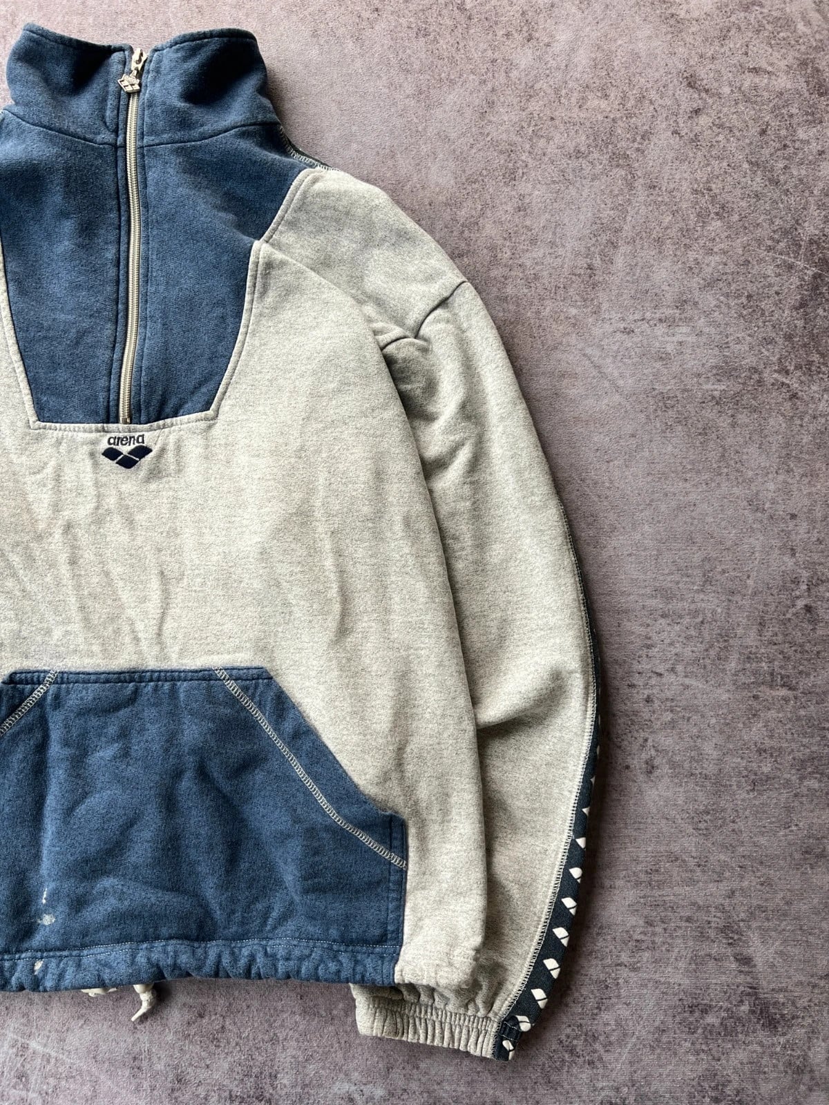Arena — Felpa mezza zip anni 90 grigia e blu