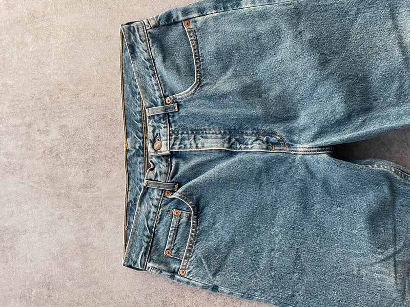 Levis blue jeans  615 ORANGE TAG — 4