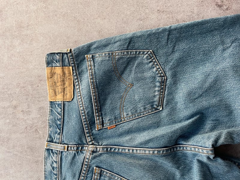 Levis blue jeans  615 ORANGE TAG — 7