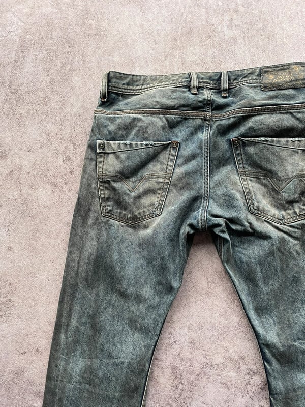 DIESEL JEANS — 11