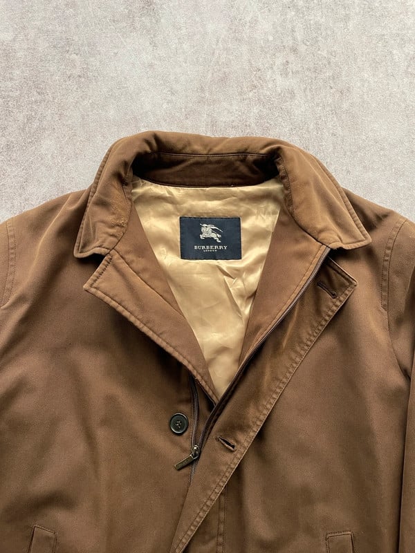 Burberry trench marrone — 9