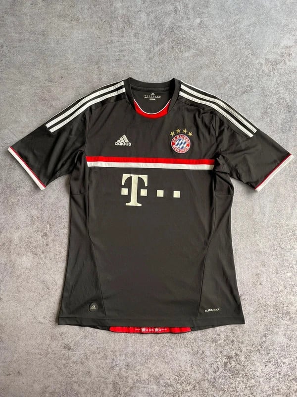 Adidas Bayern Monaco Toni Kroos 2011/12 football shirt vintage — 2