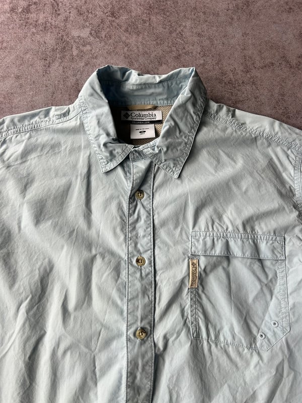 Columbia camicia azzurra